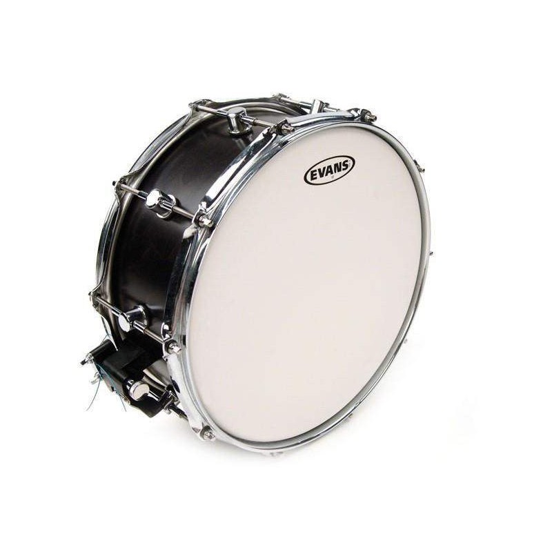 Parche batidor para caja de 14" Evans ST Extra Duro B14ST de 2 capas blanco rugoso.