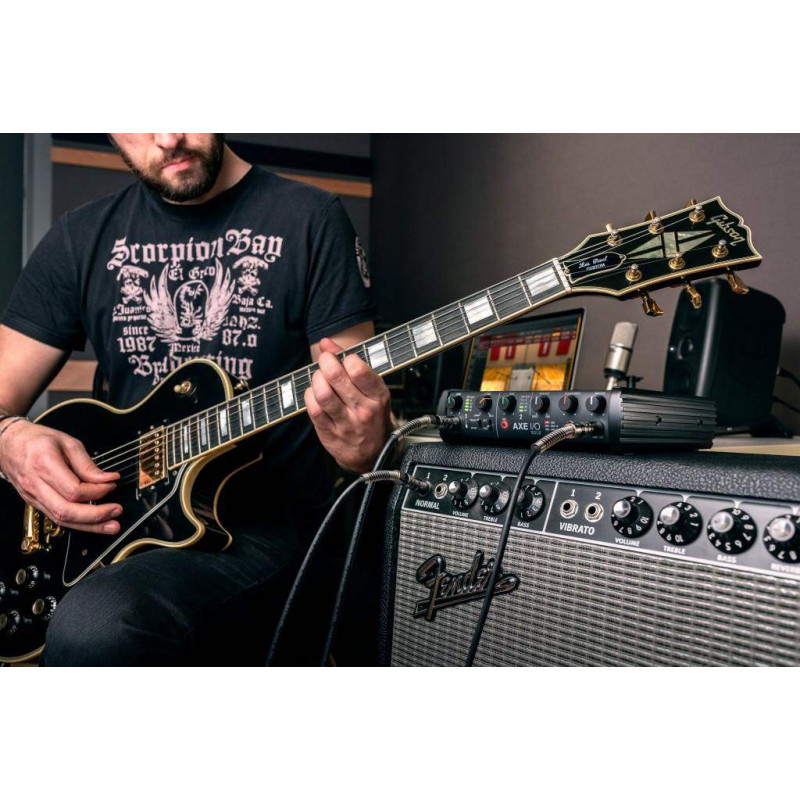 Compra Axe I/O Solo online | MusicSales