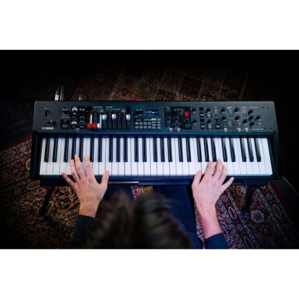 Yamaha YC61Teclado Sintetizador escenario con tiradores Yamaha YC61Teclado Sintetizador escenario con tiradores