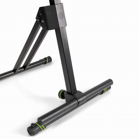 Sillín Gravity FM SEAT 1 con asiento ergonómico y reposapiés con altura ajustable. Opcional respaldo GFMBR1.