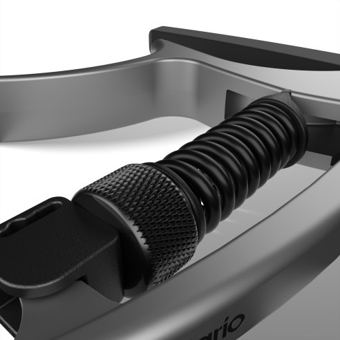 Capo NS Tri-Action de D'Addario, plateado.