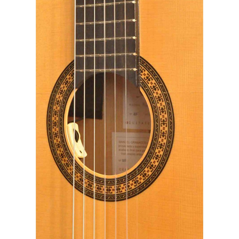 Compra Primera Negra-E online | MusicSales