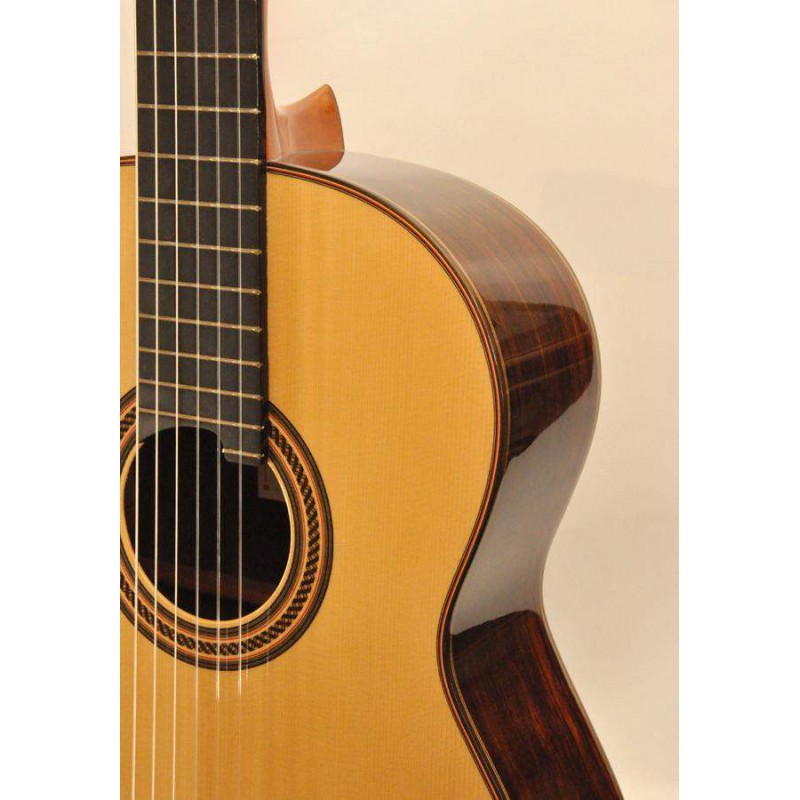 Compra M-16-S online | MusicSales