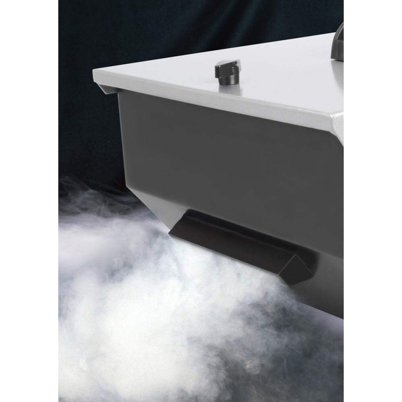 Máquina de Humo bajo de 1200W BeamZ ICE1200MKII que utiliza hielo para enfriar el humo y mantenerlo a ras de suelo.