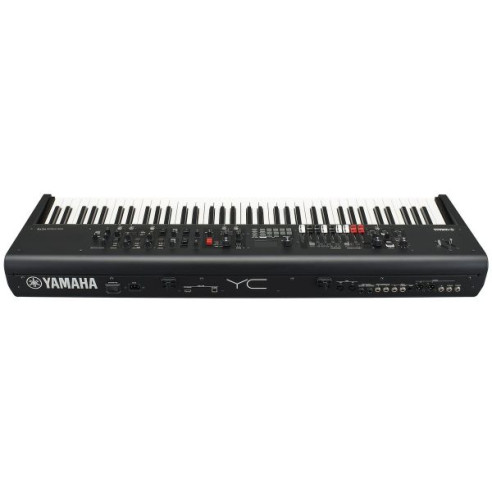 Yamaha YC73 Teclado Sintetizador escenario con tiradores