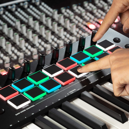 Compra Oxygen Pro 25 online | MusicSales Compra Oxygen Pro 25 online | MusicSales