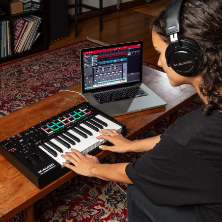 Compra Oxygen Pro 25 online | MusicSales Compra Oxygen Pro 25 online | MusicSales