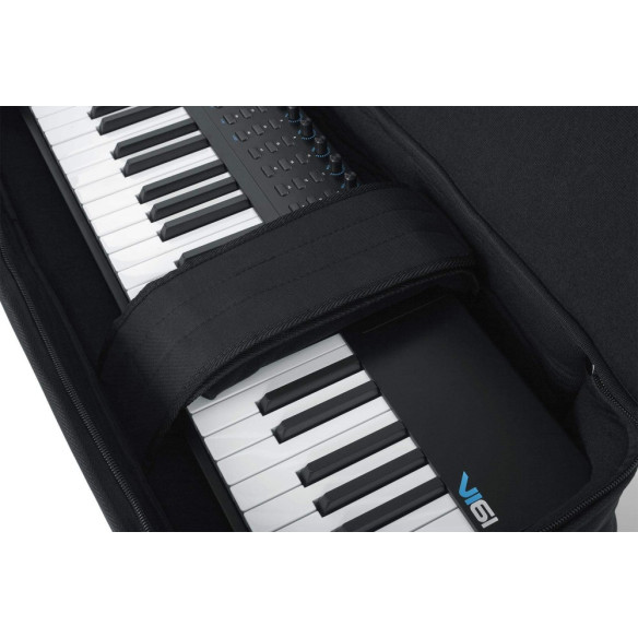 Funda Teclado Gator GKB-49, de nylon resistente para transporte teclados de 49 teclas, asas acolchadas y reforzadas.