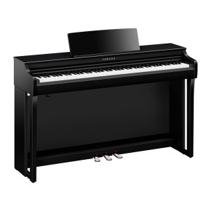 Yamaha CLP825PE Piano Digital Doméstico