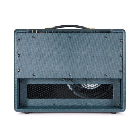 CV30 Amplificador Signature Carmen Vandenberg