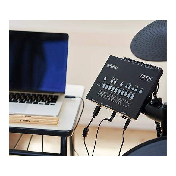 Yamaha DTX402K  Bateria Digital