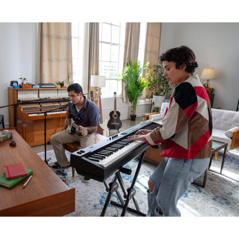Roland RD-08 Piano de escenario