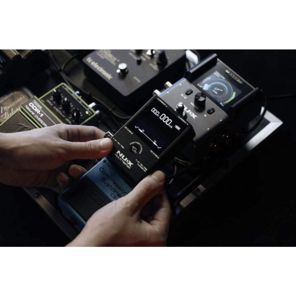 Nux NMT-1  Afinador, comprobador de cables, medidor de voltaje