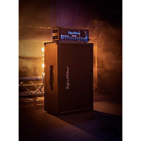 Cabezal H&K Black Spirit 200W con emulación de válvulas, 4 canales, opción de reducción de potencia y efectos.