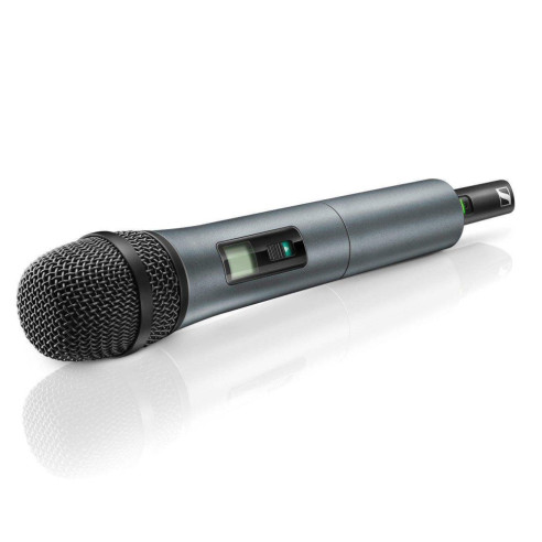 Sistema inalámbrico de mano Sennheiser XSW 2-835 rango A,flexible y resistente para cantantes y presentadores.