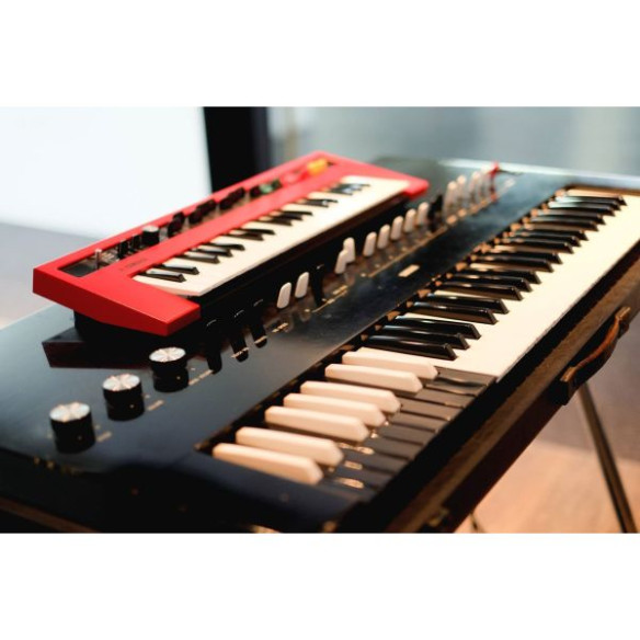 Yamaha REFACE YC Sintetizador Órgano eléctrico de combo de 37 Teclas