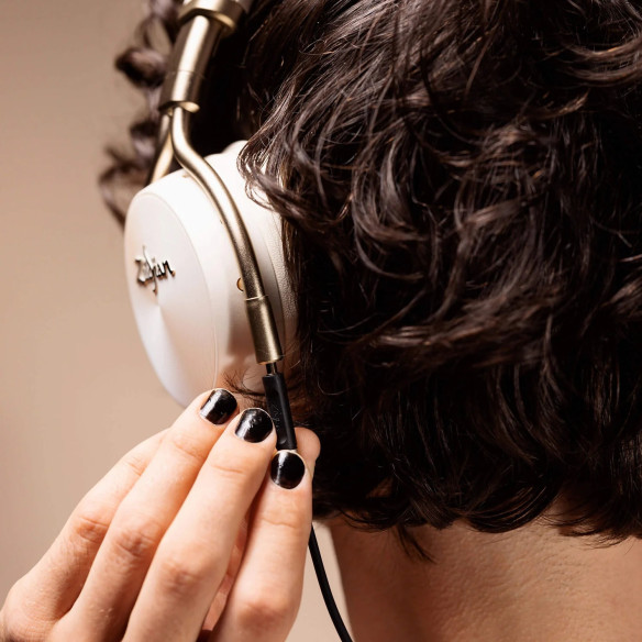 ZILDJIAN ALCHEM-E - CREMA Auriculares Inalámbricos ZILDJIAN ALCHEM-E - CREMA Auriculares Inalámbricos