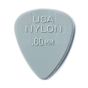 Pack 12 Púas Nylon Standard 060mm