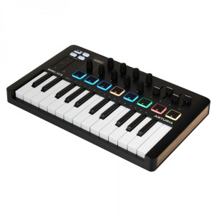 ARTURIA MINILAB 3 BLACK Controlador MIDI USB Compacto 2