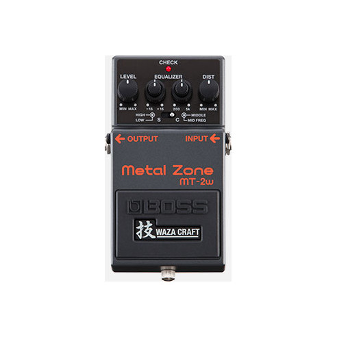 Pedal de Distorsión Boss Metal Zone Waza Craft MT-2W con circuitería de audio totalmente analógica, fabricado en Japón.