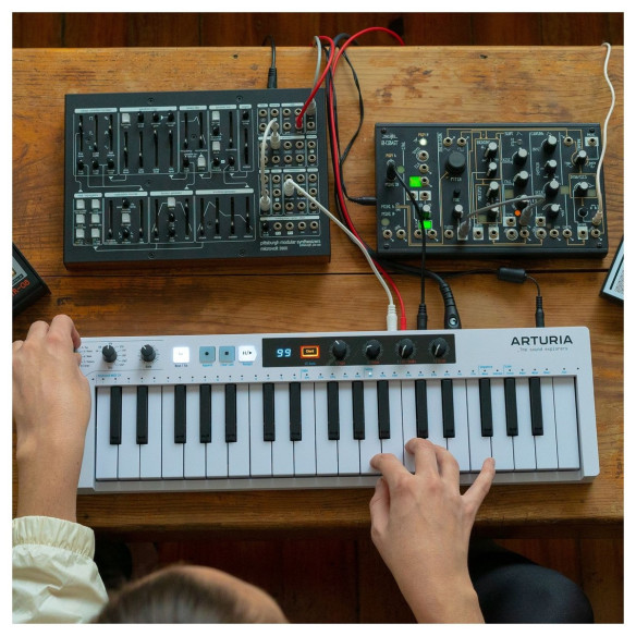 ARTURIA KEYSTEP 37 Teclado Controlador 37 Teclas