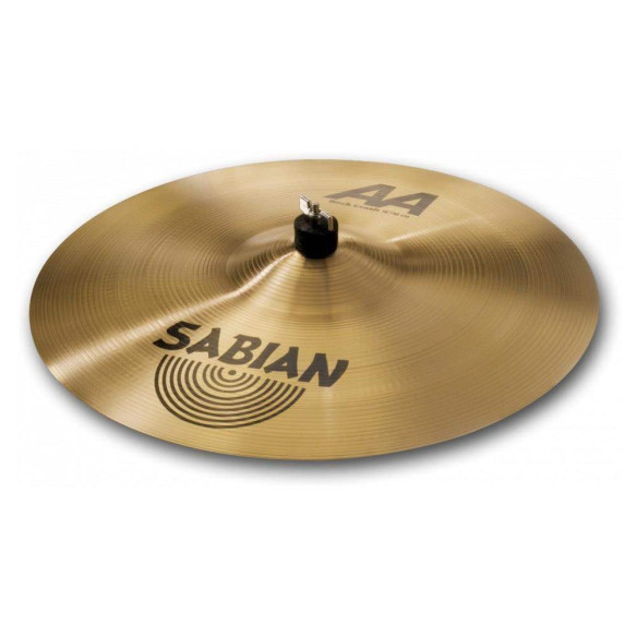 Plato Sabian Rock Crash de 18" de la serie AA, un plato explosivo y penetrante. Los agudos es el fuerte de este plato. Plato Sabian Rock Crash de 18" de la serie AA, un plato explosivo y penetrante. Los agudos es el fuerte de este plato.