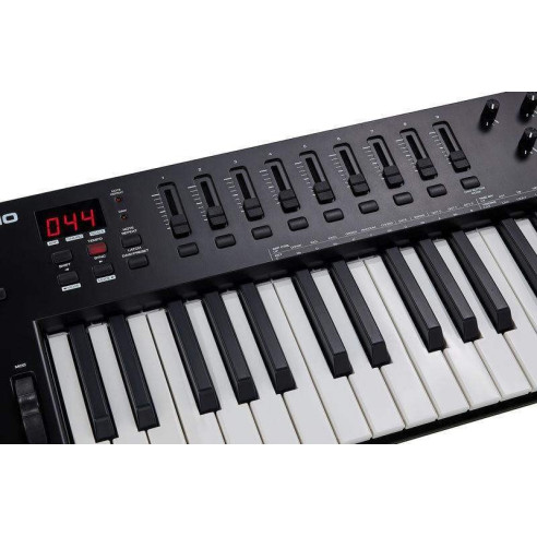 Compra OXYGEN 49 MKV online | MusicSales