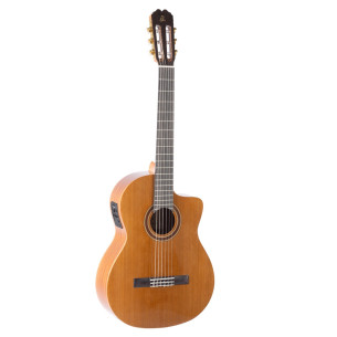 Admira GRANADA Guitarra  Clásica Electrificada Fishman Cutaway