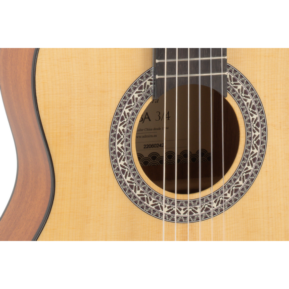 ADMIRA ALBA 3/4 Guitarra Clásica Cadete Satinada ADMIRA ALBA 3/4 Guitarra Clásica Cadete Satinada