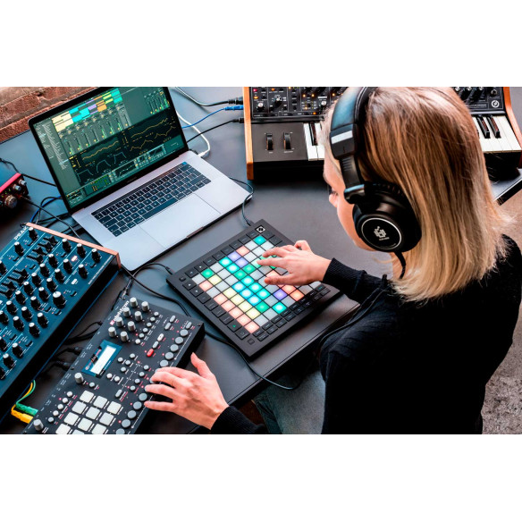 Compra Launchpad Pro MK3 online | MusicSales
