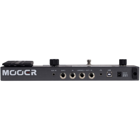 Pedalera multiefectos para guitarra Mooer GE200 con 55 tipos de amplificación, 26 tipos de pantalla y 70 efectos.