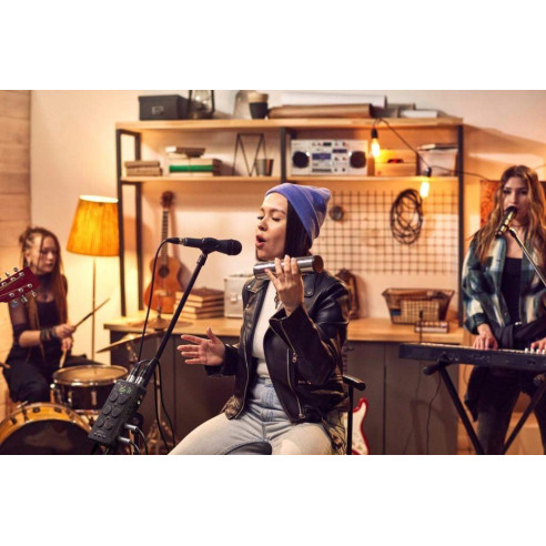 IK Multimedia IRIG PRO QUATTRO I/O Interface audio y midi 4 entradas