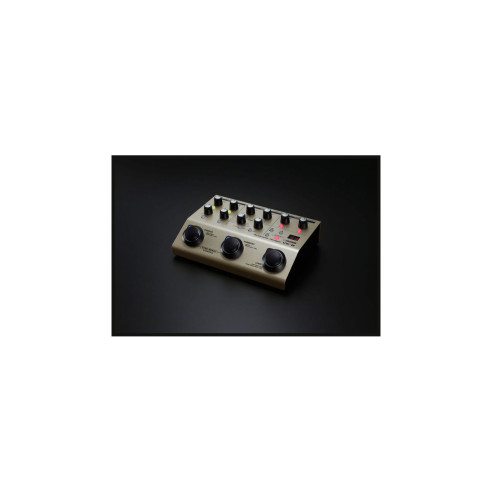 COMPRAR Multiefecto para voz y guitarra Boss VE-8 con calidad de estudio en un diseño compacto y superportátil.