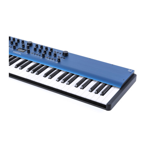 MODAL Cobalt8X Sintetizador Analogico Virtual 8 voces Polifonia,61 teclas sensibles al tacto, 24 botones.