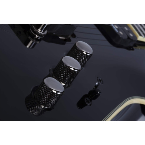 Compra C-1 Blackjack BLK online | MusicSales