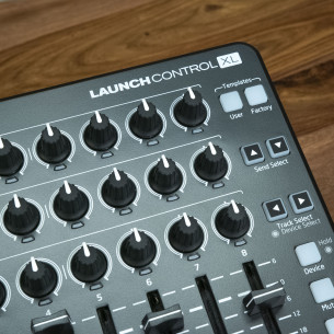 Controlador USB Launch Control XL MKII Black para Ableton Live 2