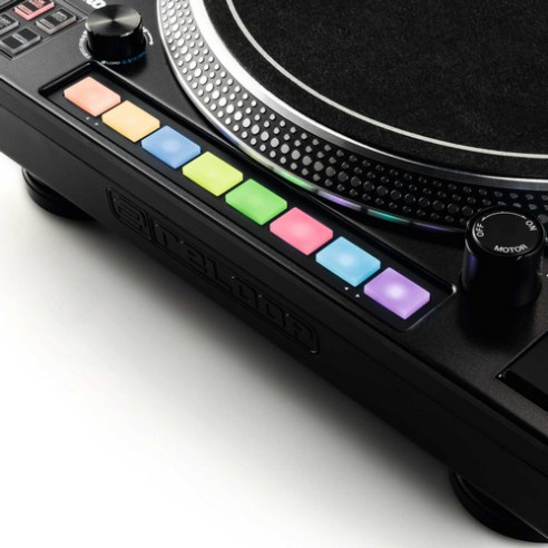 Nueva versión del Giradiscos Profesional de DJ Reloop RP-8000 MK2.