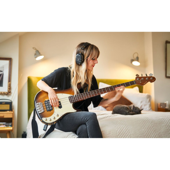 Compra Waza Air Bass Headphones online | MusicSales