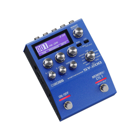 Boss SY-200, pedal que transforma tu guitarra o bajo en un versátil sinte de estilo analógico.