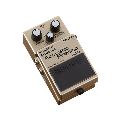 Pedal de guitarra Boss Ad-2, un preamplificador acústico con salida de caja de inyección y cancelador de realimentación.