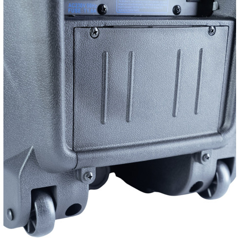 Comprar Altavoz con batería recargable OQAN QLS-12S TRAVEL, con 2 micrófonos inalámbricos UHF y 300w de potencia.