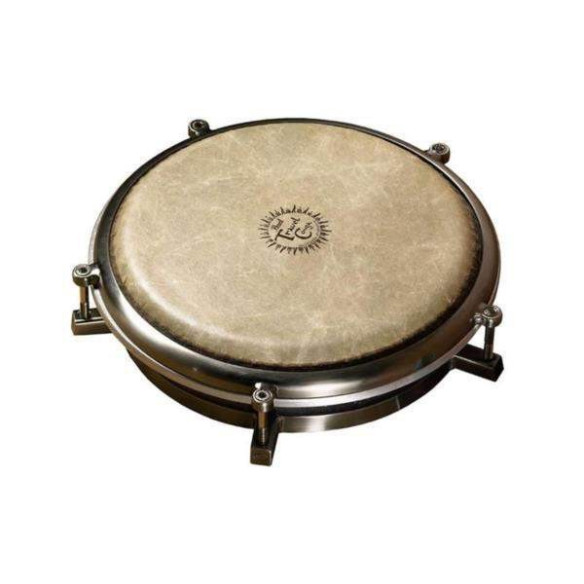 Travel Conga 12 1/2 " Pearl PTC-1250N, tamaño Tumba, compacta pero con sonido real.