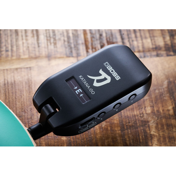 Amplificador de Auriculares para Guitarra/Bajo BOSS KATANA:GO.