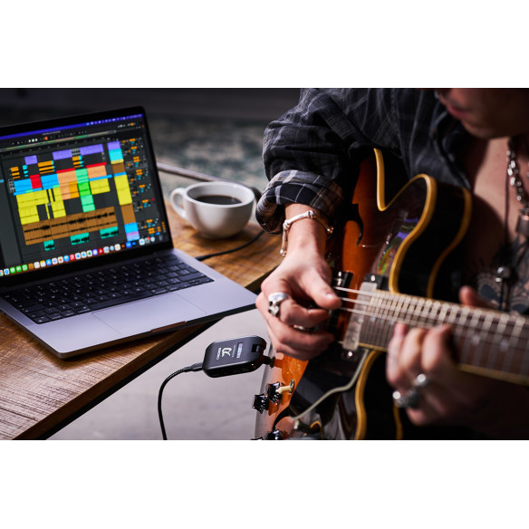 Amplificador de Auriculares para Guitarra/Bajo BOSS KATANA:GO.