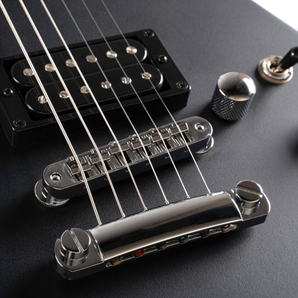 Comprar guitarra eléctrica Cort MBM-2P satin black modelo Signature Matthew Bellamy Comprar guitarra eléctrica Cort MBM-2P satin black modelo Signature Matthew Bellamy