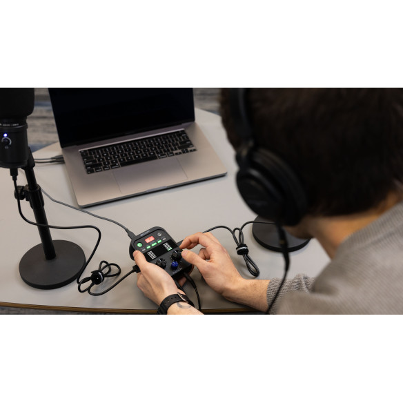 Zoom P2 PODTRAK Grabador portátil para Podcast Zoom P2 PODTRAK Grabador portátil para Podcast