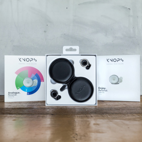 Limousine Earplugs KNOPS SMOOTH BLACK Tapones para los oidos
