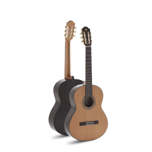 Admira A6 Guitarra Clásica Artesanía