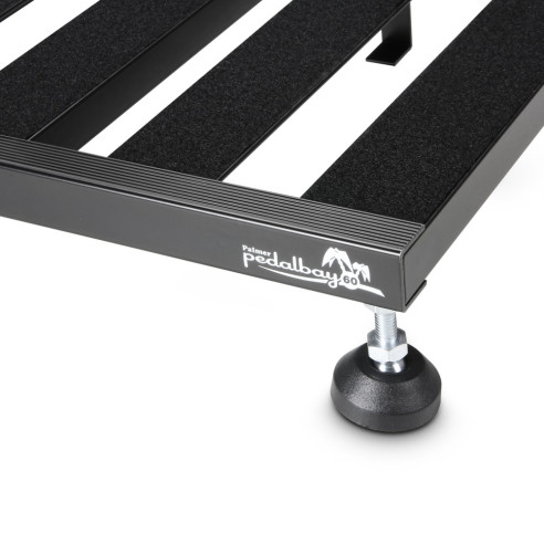 Pedalera universal de aluminio para alojar todo tipo de pedales Palmer Pedalbay60.