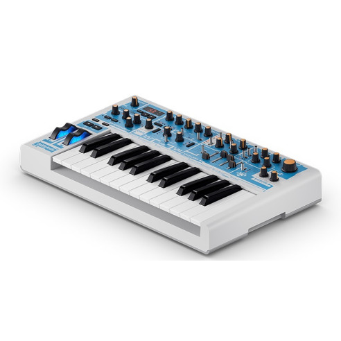 Novation Bass Station II Swifty edition Sintetizador